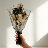 Onyx Bloom Bouquet - Eveléa Studio dried flower